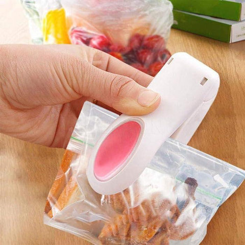 🔥 Portable Mini Sealing Machine – Battery Operated Food Bag Sealer 🔥 Portable Mini Sealing Machine – Battery Operated Food Bag Sealer