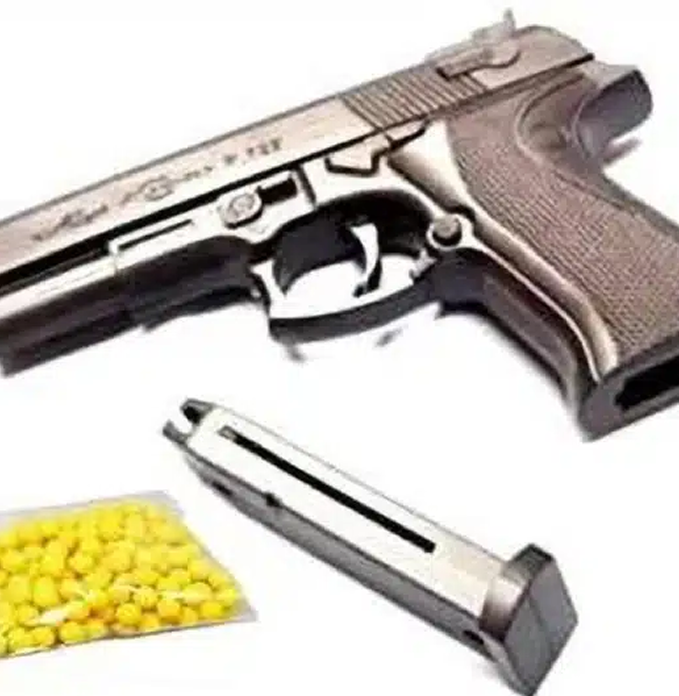 🔫 Plastic Gun Toy with 60 Pcs Bullets for Kids
