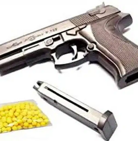 🔫 Plastic Gun Toy with 60 Pcs Bullets for Kids 🔫 Plastic Gun Toy with 60 Pcs Bullets for Kids