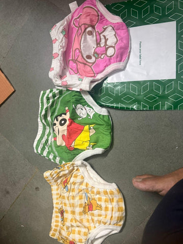 👶 Leakage Proof Reusable Cloth Diaper for Baby (Pack of 2) – Soft, Safe & Eco-Friendly! 🌿 👶 Leakage Proof Reusable Cloth Diaper for Baby (Pack of 2) – Soft, Safe & Eco-Friendly! 🌿