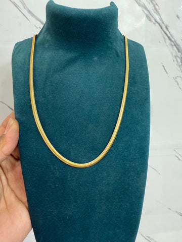 π Menβs Golden Snake Chain β Stylish & Premium Finish π Menβs Golden Snake Chain β Stylish & Premium Finish