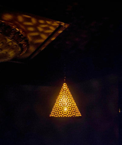 ✨ Hanging Cone Tea Light (Pack of 1) ✨ Hanging Cone Tea Light (Pack of 1)