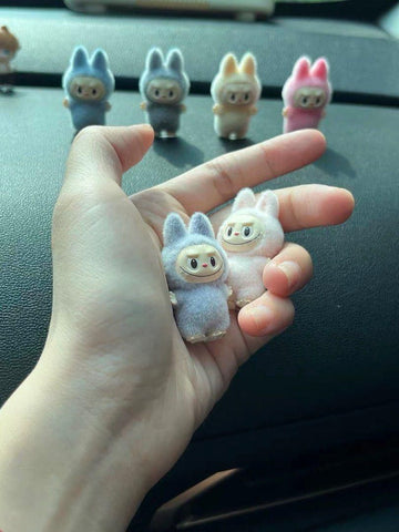 π Trendy Labubu Mini Car Dashboard Toys β Cute Decorative Figures (Pack of 4) π Trendy Labubu Mini Car Dashboard Toys β Cute Decorative Figures (Pack of 4)