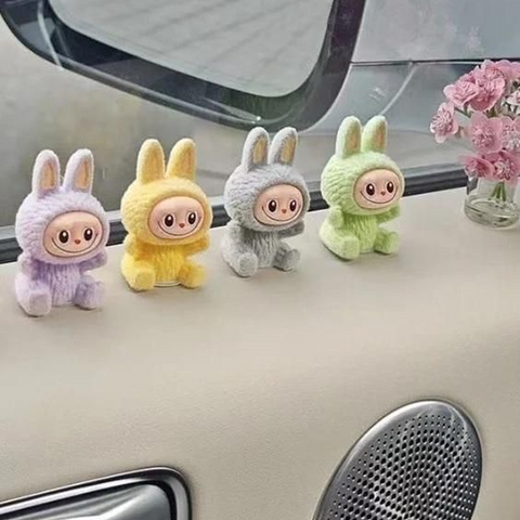 π Trendy Labubu Mini Car Dashboard Toys β Cute Decorative Figures (Pack of 4) π Trendy Labubu Mini Car Dashboard Toys β Cute Decorative Figures (Pack of 4)