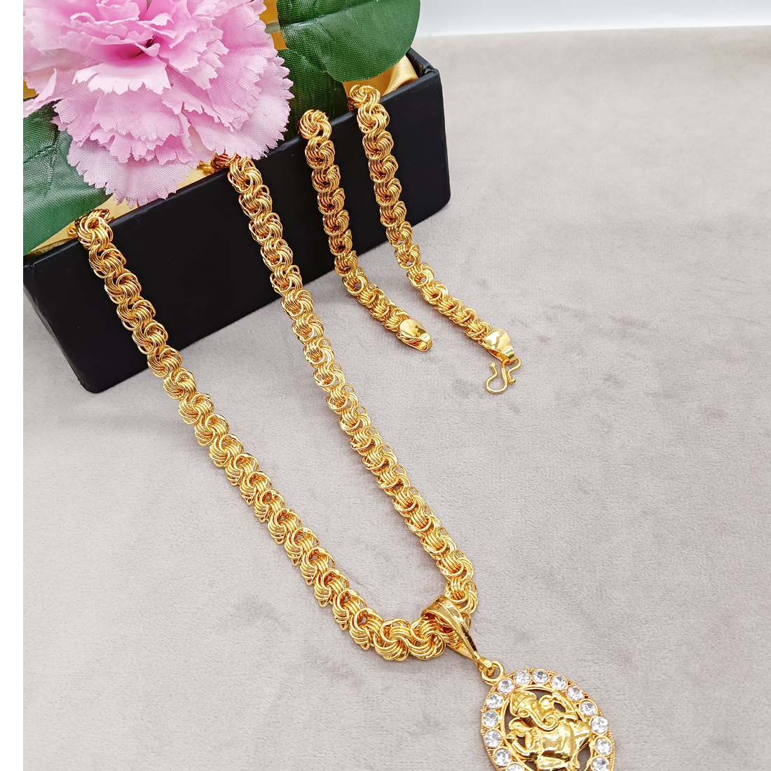 ✨ Luxurious Men's Gold Plated Pendant with Chain Vol 6