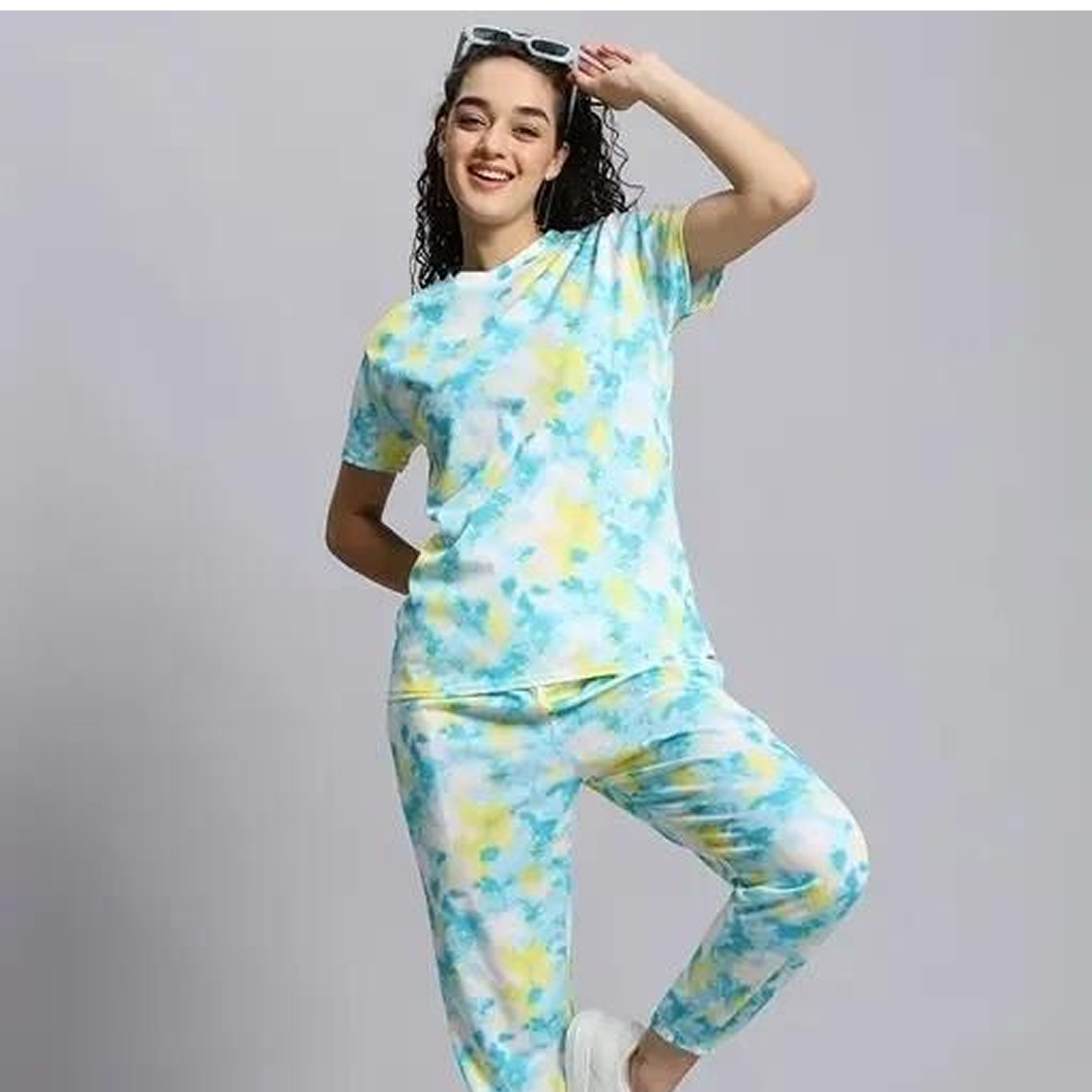 ๐ Womenโs Casual Tie Dye Print Night Suit โ Soft & Stylish Sleepwear Set