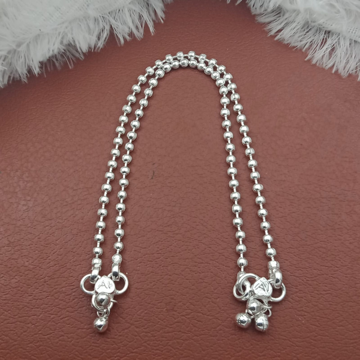 💫 Elegant Silver-Plated Beaded Anklet 💫