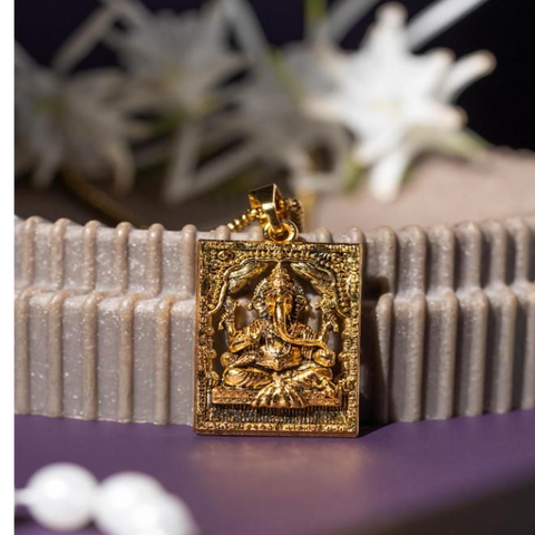 🕉️ Gold Plated Ganeshji Pendant with Chain – Divine Style with a Touch of Elegance 🕉️ Gold Plated Ganeshji Pendant with Chain – Divine Style with a Touch of Elegance