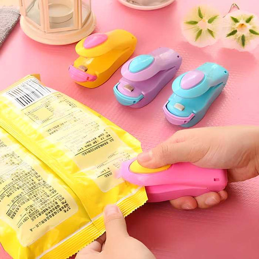 🔥 Portable Mini Sealing Machine – Battery Operated Food Bag Sealer