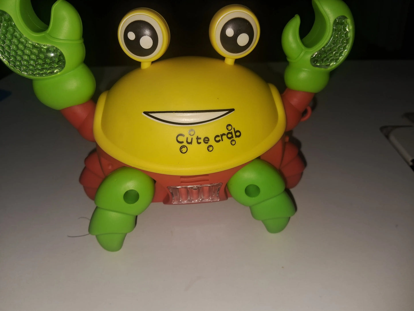 🦀✨ Crawling Crab – LED Moving Toy ✨🦀