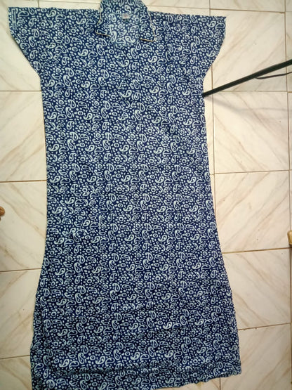 Pure Cotton Collar Nighty for Women – Zip Opening & Side Pocket | Suitable for Feeding Mothers